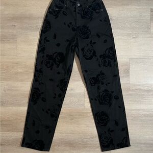 Women’s Black Floral Patterned Pants